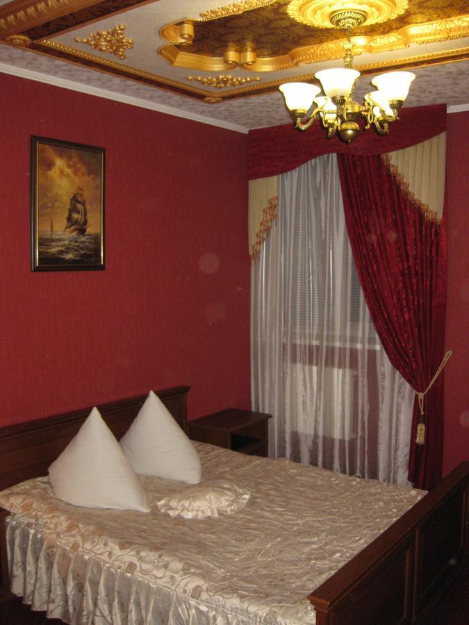 Hotel Dubrava Poltava Exterior foto