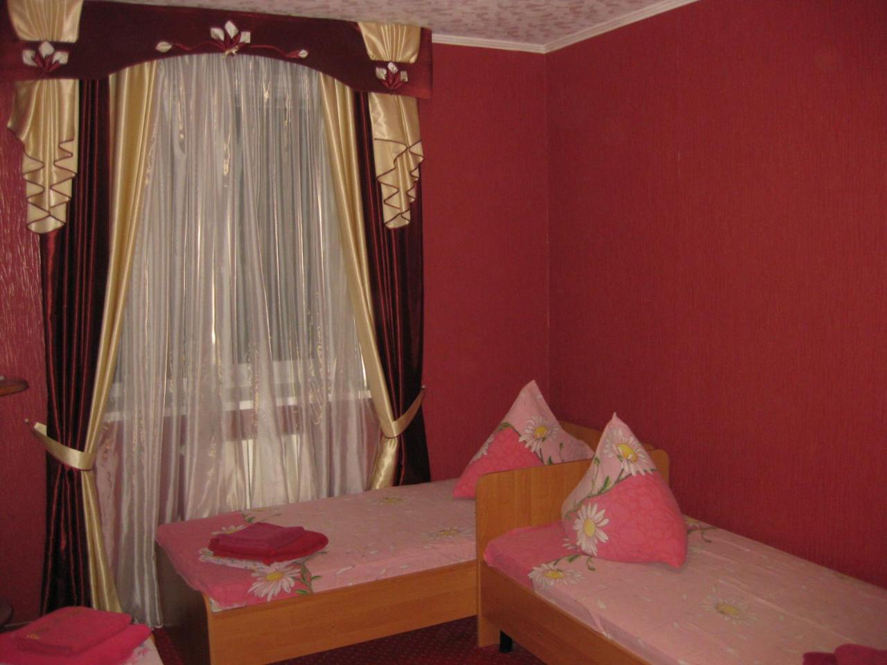 Hotel Dubrava Poltava Exterior foto